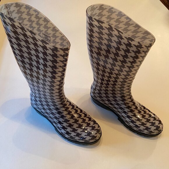Columbia Rain Boots, Houndstooth size 9 - Picture 2 of 7